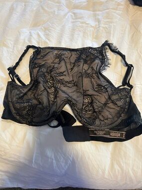 Victoria's Secret Black Sheer Lace Unlined Bra